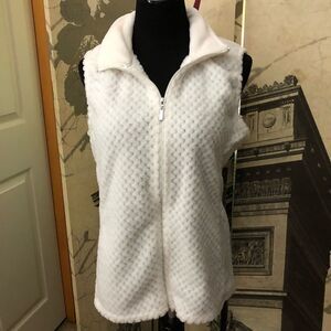 Great sleeveless vest by I.b. Diffusion in L/G